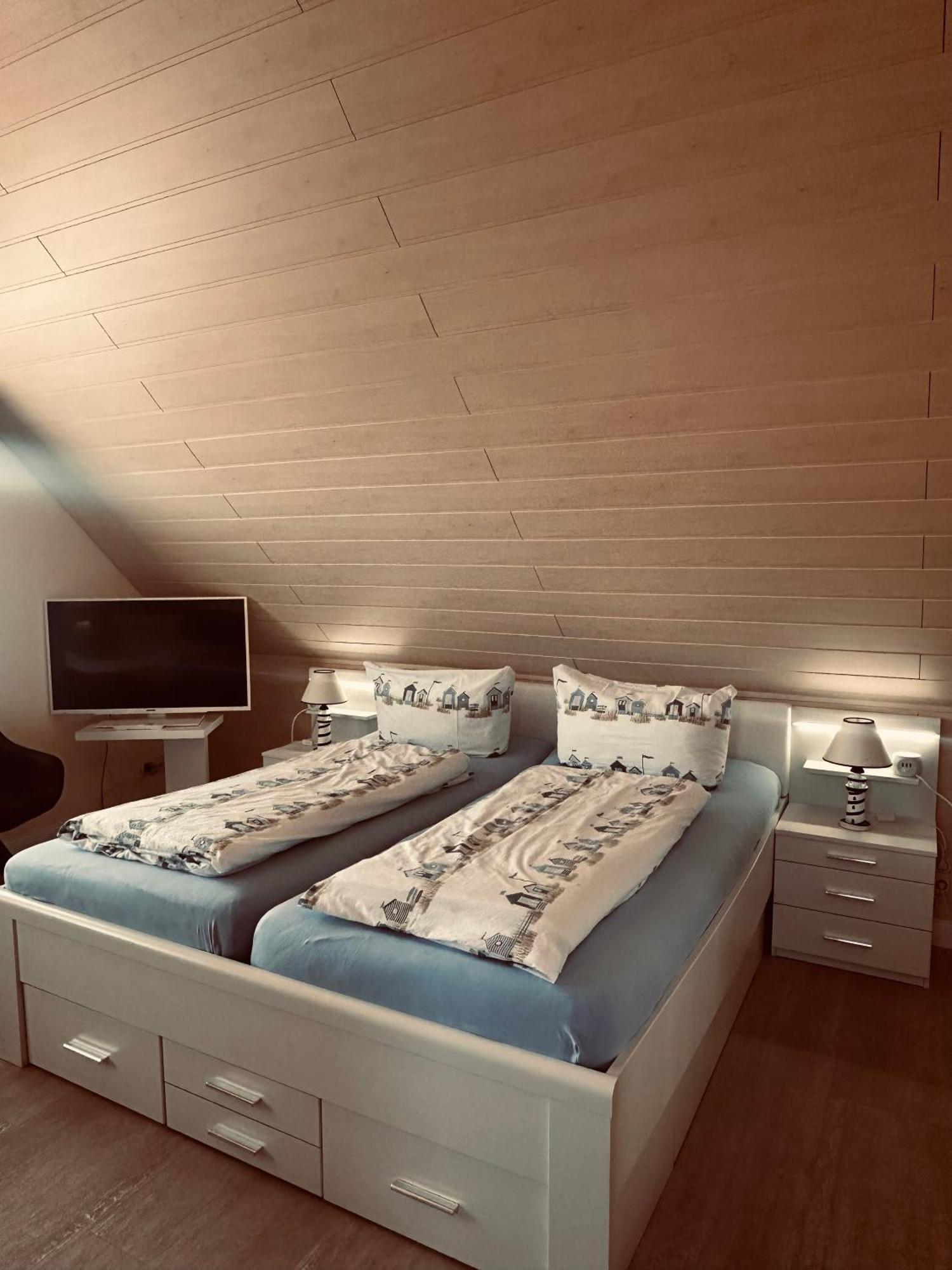 אסנס Hotel Drostenhof Garni מראה חיצוני תמונה
