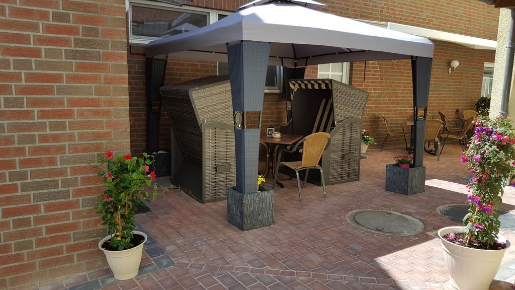 אסנס Hotel Drostenhof Garni מראה חיצוני תמונה